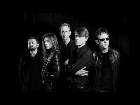 Suede - Fool (Nadine Shah Cover) (14/09/22 BBC 6 Music Sessions)