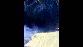 preview picture of video 'Snoqualmie Falls May 2013'