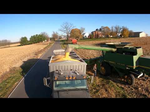 Indiana Corn Harvesting Strong - 82 Year Old Farmer - John Deere 9500 - CASE IH 7120 - Harvest 2020