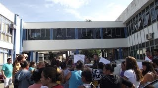 preview picture of video 'Protesto em Reserva Pr'