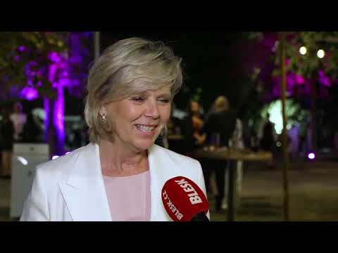 První dáma Eva Pavlová: Byla jsem v mládí modelkou …a možná bych si to zas zkusila