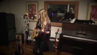 Joni Fuller - Daddy Took a Road Trip Looping Music Video