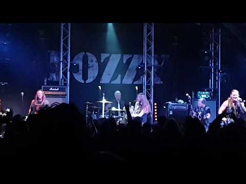 AC/DC TNT - Chris Jericho and fozzy  on Judas Rising world tour australia