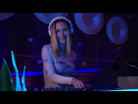 BARBARA (UA) Live Dj Set Tech House @ Dvir 12/2 Odessa (UA)