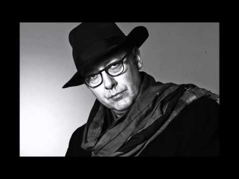 Giant Bombcast 02/02/2016 - Jeff Still Loves The Blacklist, Everyone Loves James Spader