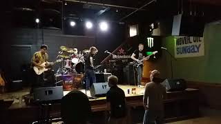 Blueprint plays &quot;Run Gypsy Run&quot;