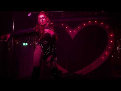 Foxy Doll Ferox - Ashnikko Mix @ BASHNIKKO 19/7/25