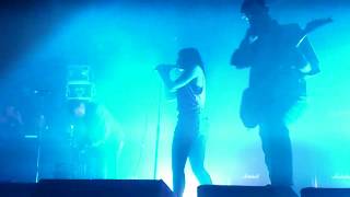 Sleigh Bells - Treats (Live)