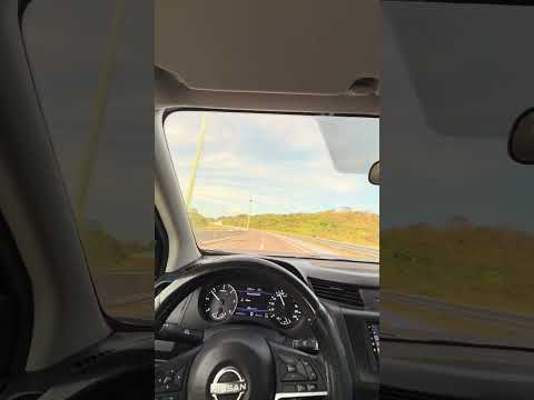 Conduciendo por las nuevas carretera de San Miguel El Salvador ￼#fblifestyle #parati #travel