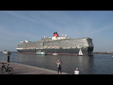 Die Königin der Meere - "Queen Elizabeth" und meer in Warnemünde 2019