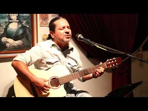 En El Exilio - Laúd Ramírez