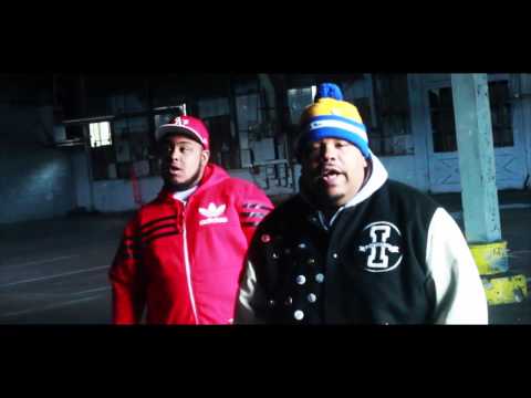 Clint Collins feat. Vell4$hort - Circles