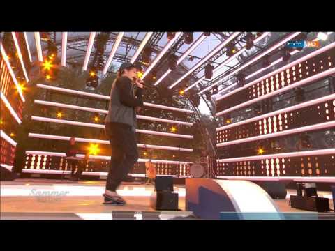 Graham Candy - She Moves (Far Away) (Musik & Feuerwerk - MDR HD 2015 aug29)