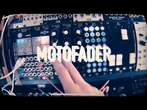 Testing the M4 (Motorized Faders) on the Droid modular ecosystem!