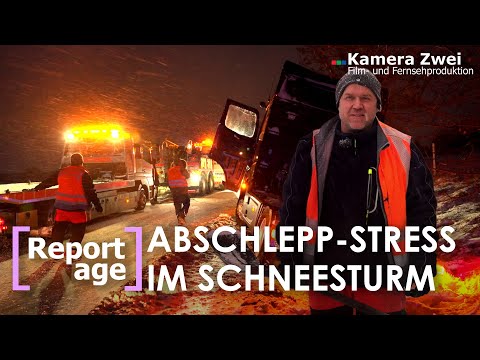 Snowstorm across Northern Germany - Tow trucks in action | REPORT | Camera Two