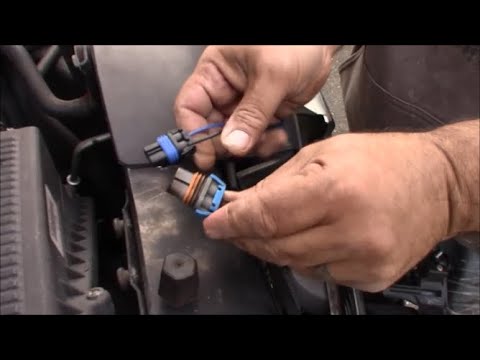 How To:  Repair Headlight Pigtail Socket | Common Issue | Suburban, Tahoe, Silverado, and Similar GM