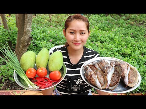 Yummy Sea Snail Salad With Mangoes - Sea Snail Salad - Cooking With Sros Video