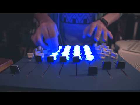 Grey Tapes - Bumpin (LIVE)