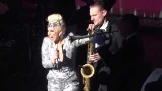 Tony Bennett &amp; Lady Gaga - Bewitched, Bothered &amp; Bewildered - Vancouver 25 May, 2015