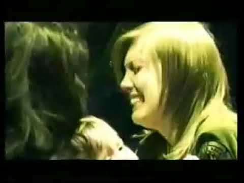 Sci Fi Show catfights and KOs - Mom one handed KO the villainess