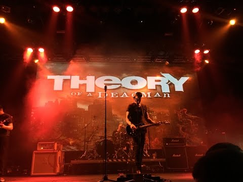 THEORY OF A DEADMAN || Bitch Came Back || LIVE in MOSCOW || 23.02.16