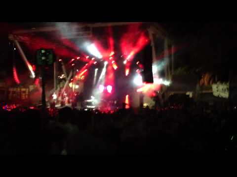 "Reward Is Cheese Mashup" Matt Zo Live @ Ultra Group Therapy 2012