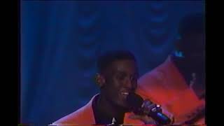 Boys II Men - Please Don&#39;t Go (American Bandstand 40th Anniversary 5-13-1992)
