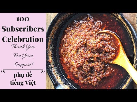 Vietnamese Vegetarian Umami Sate/Chili Oil (Saté Chay Ngon Tuyệt Ăn Là Ghiền)