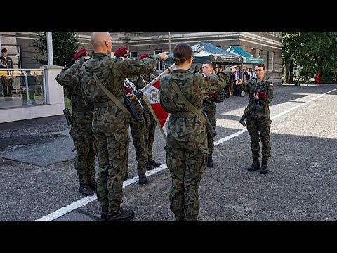 Trenowali i przysięgali jak żołnierze