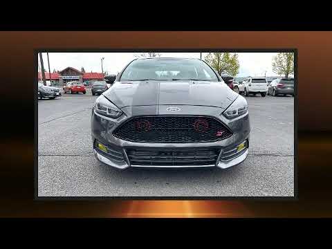 2017 Ford Focus ST Base in Bend, OR 97701