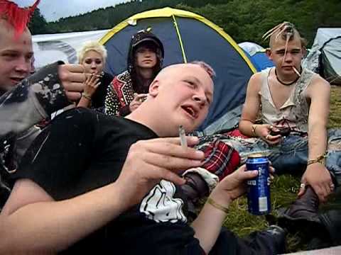 Punkare på Punk illegal i Munkedal 2008