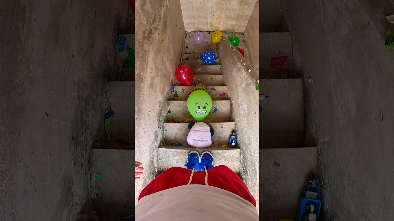 🎈💥✅Challenge: Pop all the balloons on the stairs#shorts