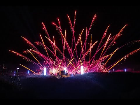 173. Caffero - Ran-D - Living for the moment (2020) vuurwerkshow