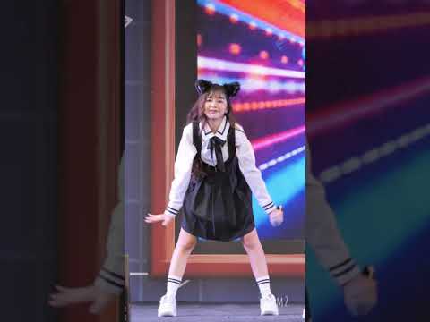 210213 The Glass Girls Mint - ปั่นป่วน @ IDOL Exchange Back to School in Love  [Fancam 4K 60p]