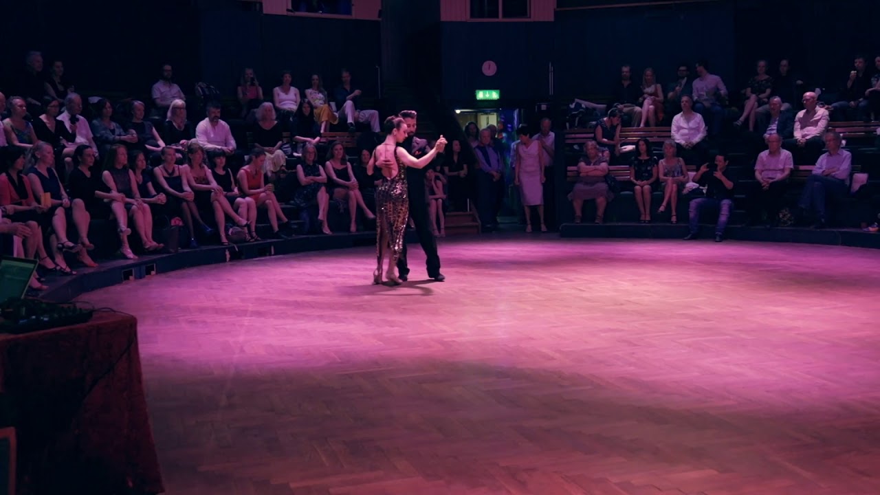 Video thumbnail for Martina Waldman and Jose Fernandez - La Vida Es Una Milonga by Pedro Laurenz