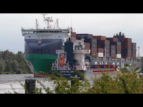 Big Containerships, Freighters and large Luxury Yacht on Kiel Canal/ Shipspotting Nord Ostsee Kanal