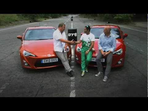 Toyota GT86 und der King of Drift: Keiichi Tsuchiya driftet mit dem Toyota GT86