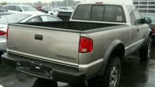 preview picture of video '2001 Chevrolet S10 Pickup #E11590A in East Moline, IL'