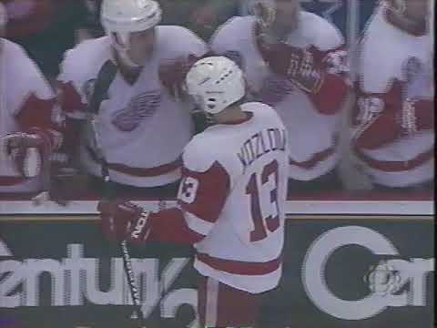 Vyacheslav Kozlov Goal - Game 2, 1995 Stanley Cup Final Devils vs. Red Wings