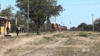 preview picture of video 'Tren del Belgrano Cargas (7739) llegado a Serrezuela, Córdoba, procedente de Mendoza'