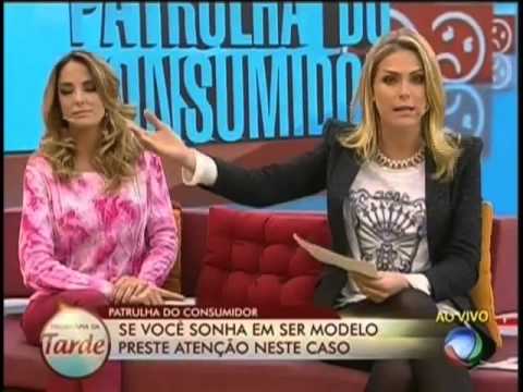 barraco ao vivo no Programa da Tarde mulher chama a Record de lixo