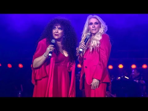 Amanda Miguel y Yuri - Detrás De Mi Ventana (En Vivo Desde El Auditorio Nacional)