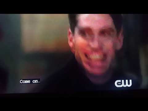 Riverdale 3x13- Archie's first boxing match