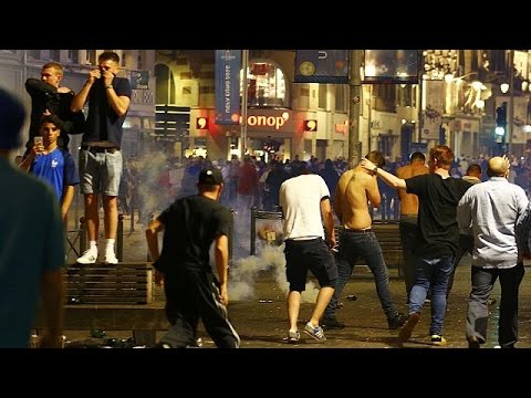 Arrests in Lille after police clash with football fans