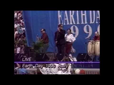 R.E.M. 1990-04-22 - Earth Day Rally (Michael Stipe performs 'A Campfire Song' with 10,000 Maniacs)