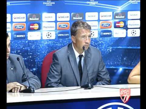 Petrescu elogia a Luis Fabiano 16 09 09