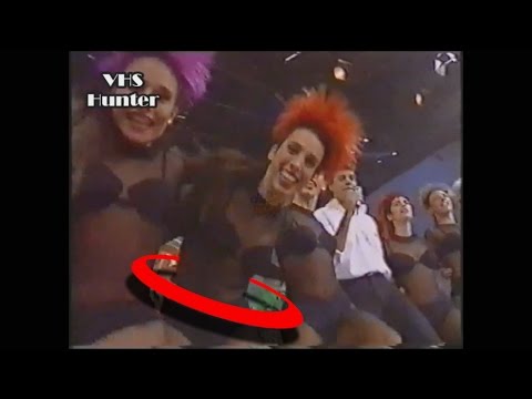Tinellli Bailando Con Su Futura Esposa (Paula Robles año 1991)