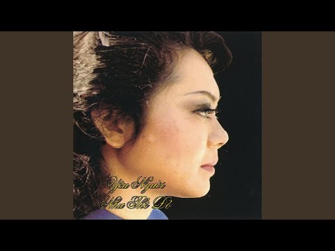Thể hiện bởi Giao Linh