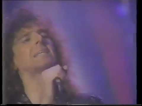 Dann Huff with Giant - Innocent Days,  I'll See You In My Dreams - Live Arsenio Hall show