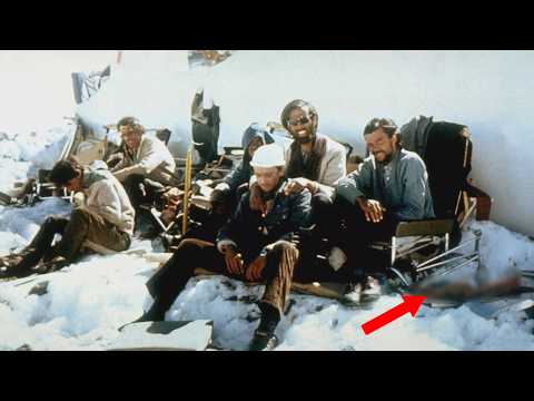 They Never Thought Anyone Would See This Photo...